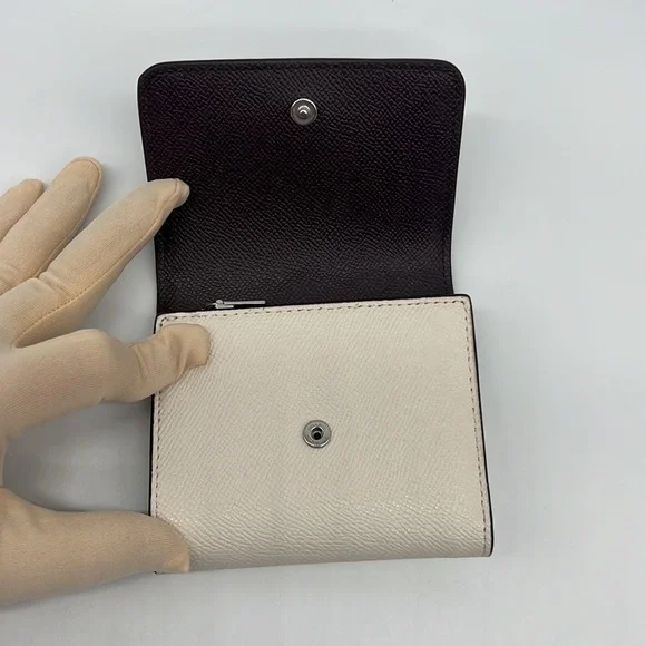 Coach Small Trifold Wallet Silver/Chalk Black Multi